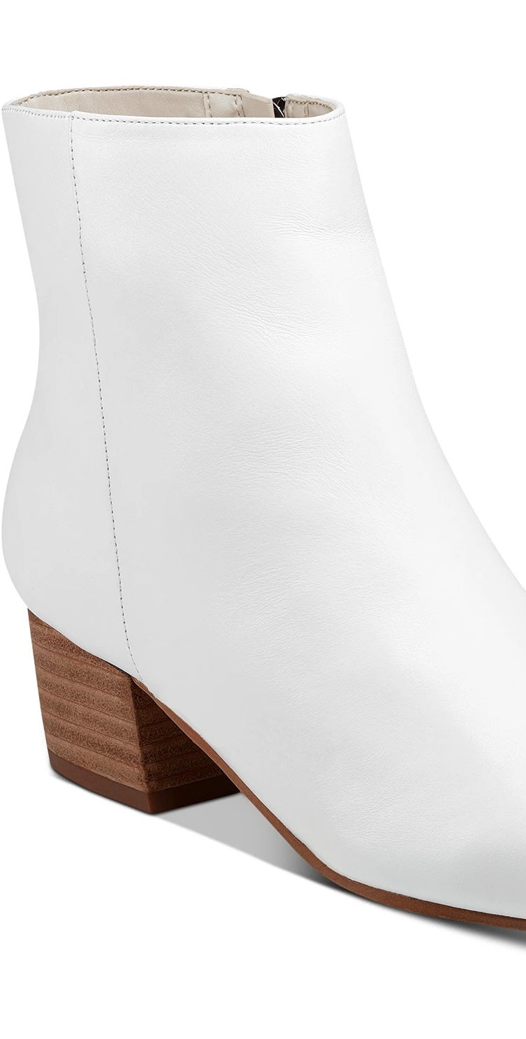 Marc Fisher Women's Tammea Ankle Booties White Size 6.5 M
