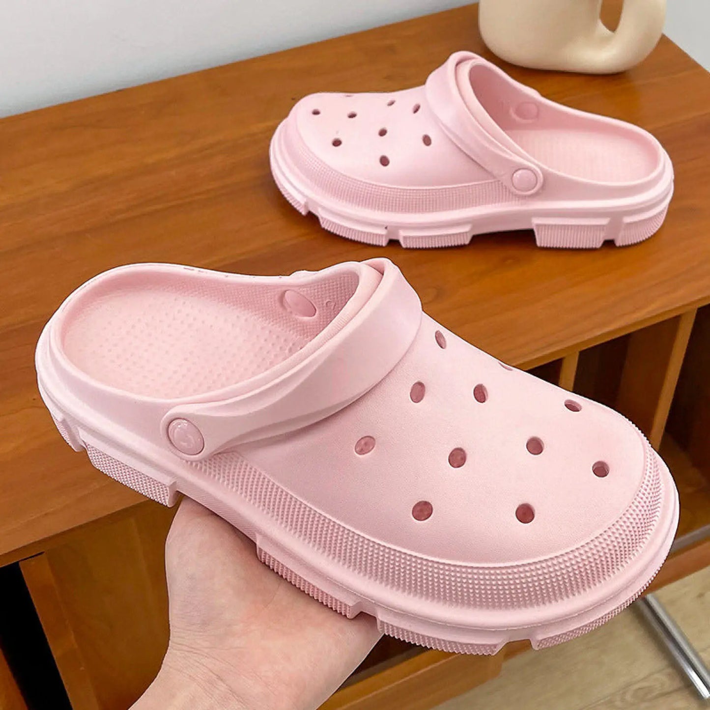 Unisex Lightweight Eva Garden Clogs and Beach Slippers