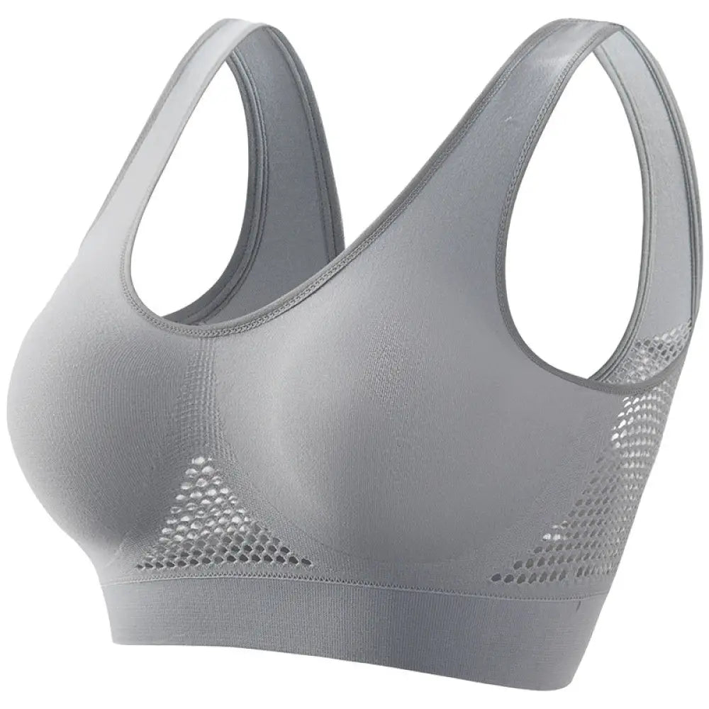 Seamless Plus Size Moisture Wicking Mesh Sports Bra